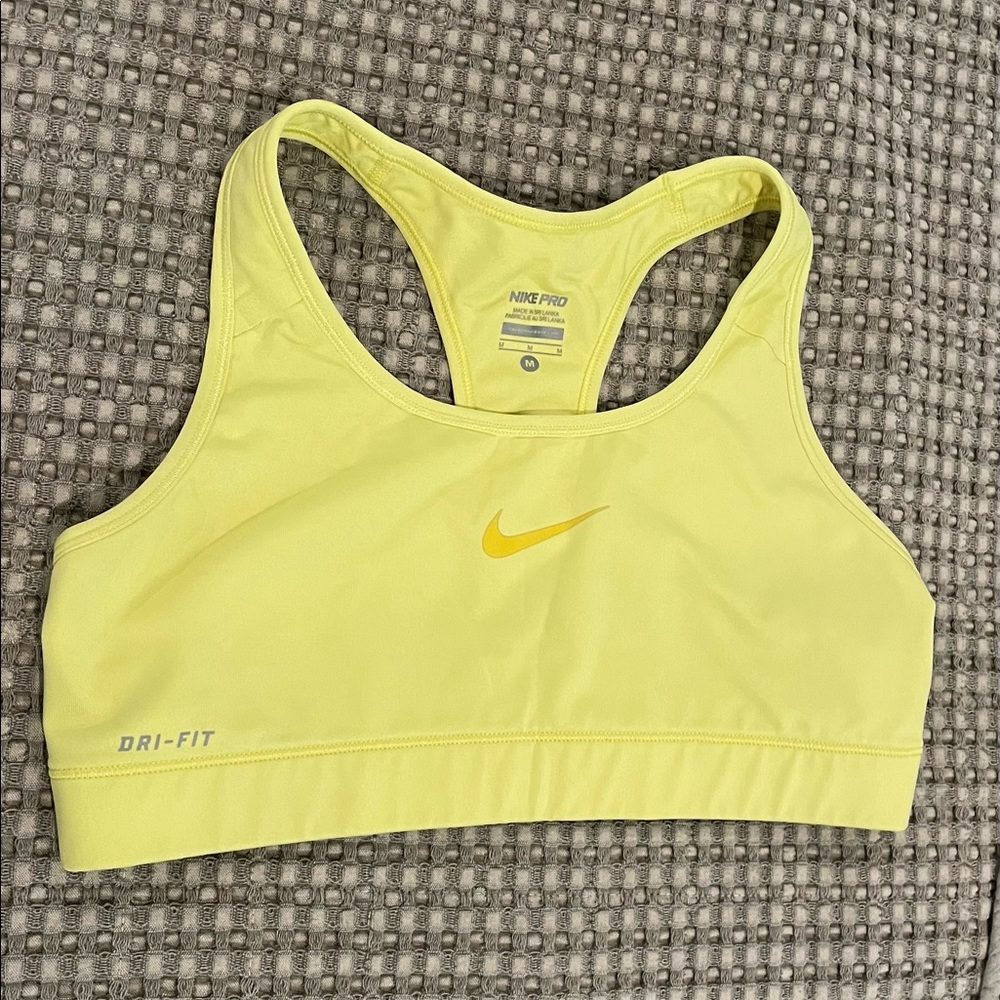 Nike Pro Sports Bra